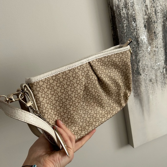 DKNY Clutch - Picture 2 of 7